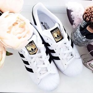 NWT Adidas Superstars